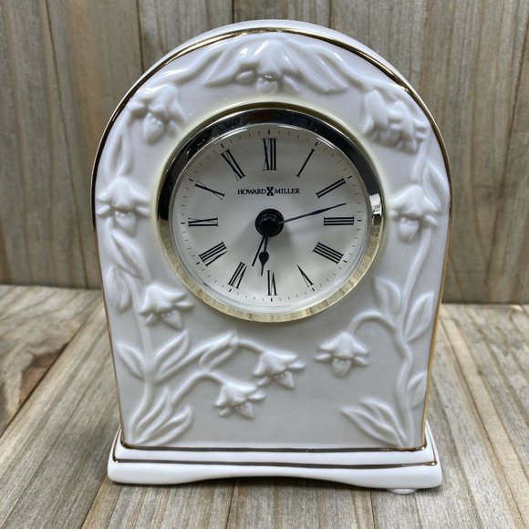 Howard Miller Accents Vintage Howard Miller Model 64552 Porcelain